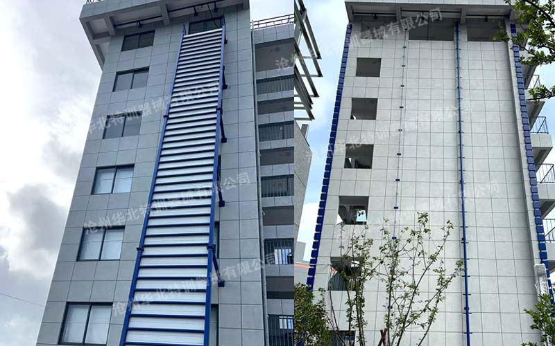 浙江某职业技能培训基地攀登楼附属设施顺利完工！
